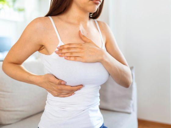Cum influențează implanturile forma sânilor pe termen lung?