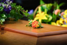 Servicii funerare, ce sunt si cum functioneaza?﻿